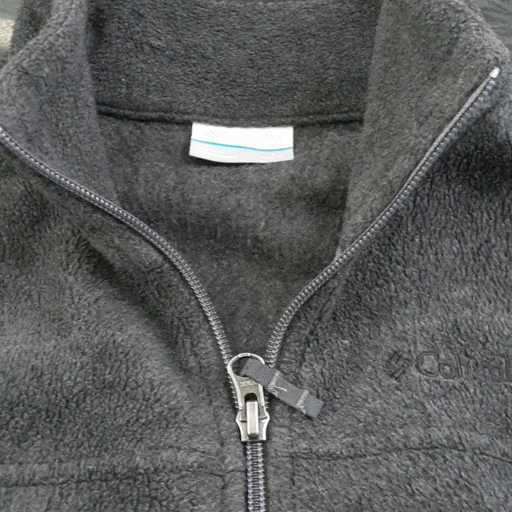 Columbia Charcoal Gray Full Zip Fleece Jacket SIZE L Zip Pockets Soft Warm